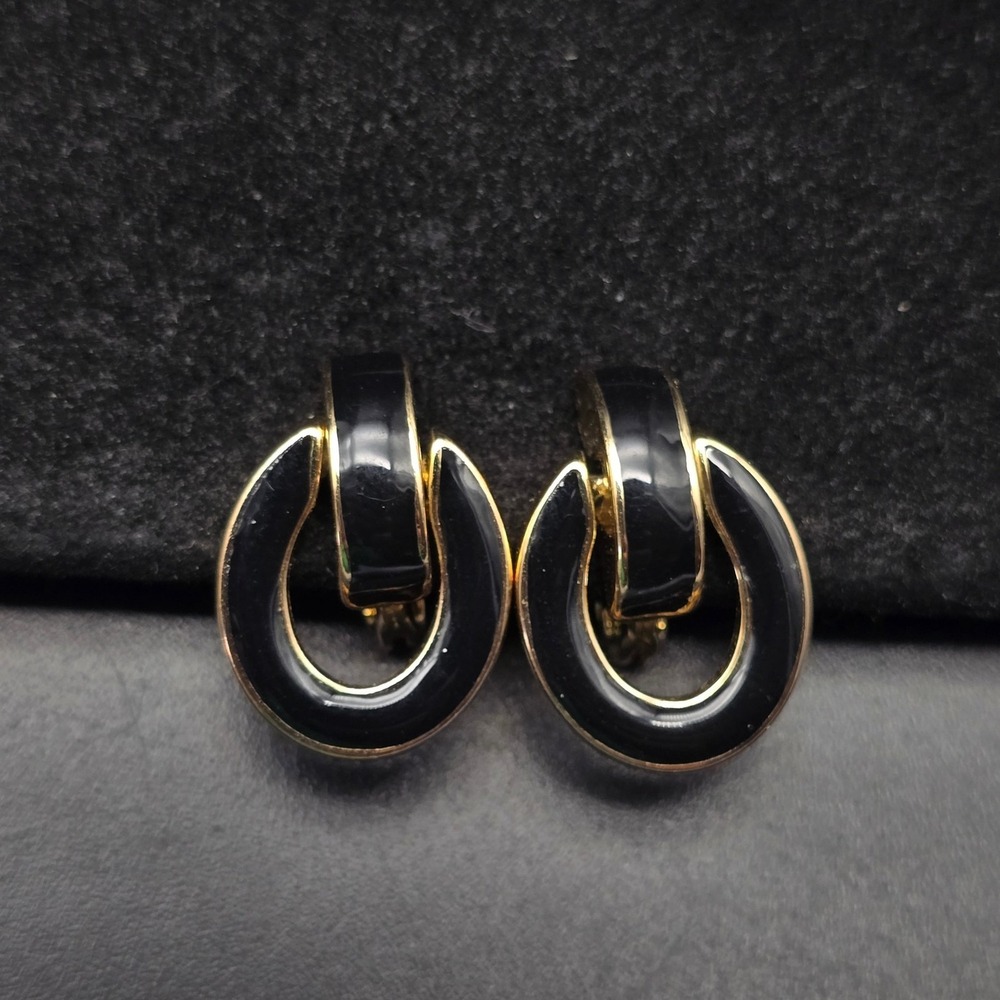 Napier Black Enamel Door Knocker Clip On Earrings Vintage Costume Jewelry